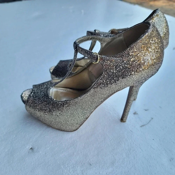 Steve Madden P-REVAA Gold Glitter Stiletto High Heels Adjustable Buckle Strap 9 - Picture 4 of 8